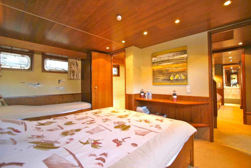 Peniche D'Hotes Ms Elisabeth Namur Exteriör bild